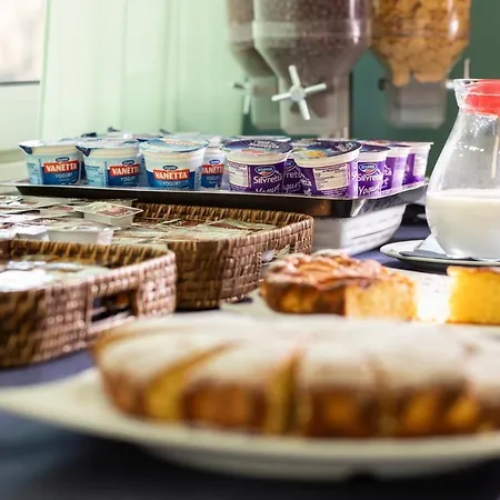 Szálloda Amadei Blumen Pesaro