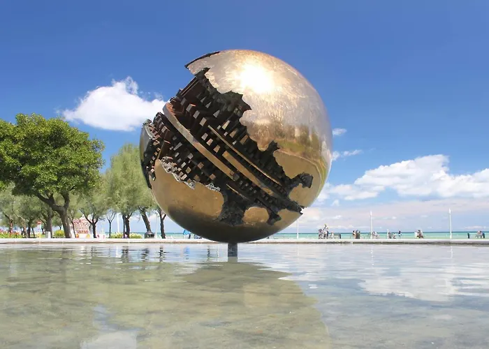 Ξενοδοχείο Amadei Blumen 3*