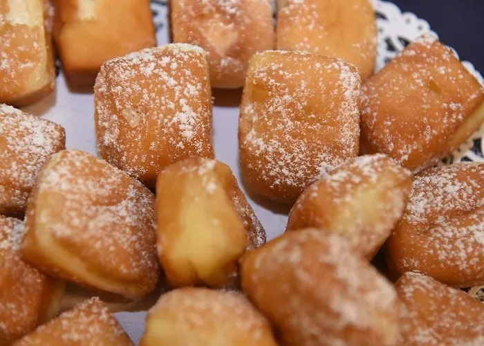 Amadei Blumen Πέζαρο